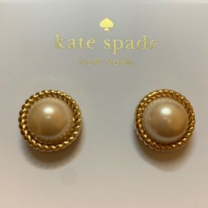 Kate Spade Seaport Pearl Stud Earrings